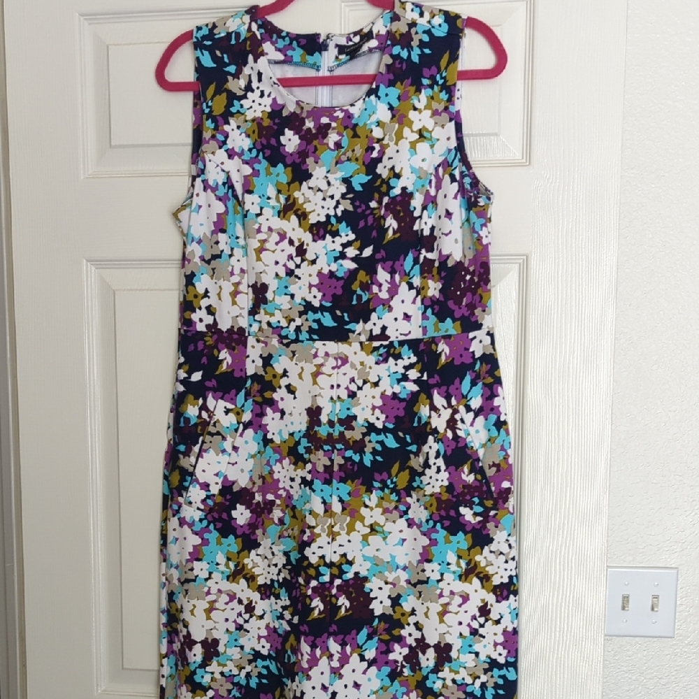 Floral Sleeveless Dress